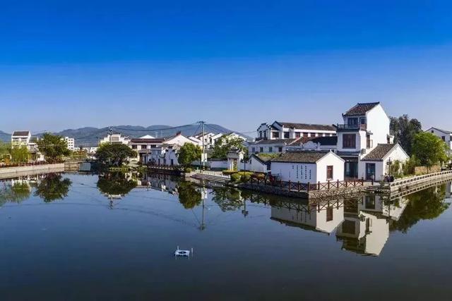 厲害了!溫州&ldquo;兩山&rdquo;引來(lái)全國(guó)網(wǎng)絡(luò)大咖關(guān)注,秀美風(fēng)光讓人大飽眼福&hellip;